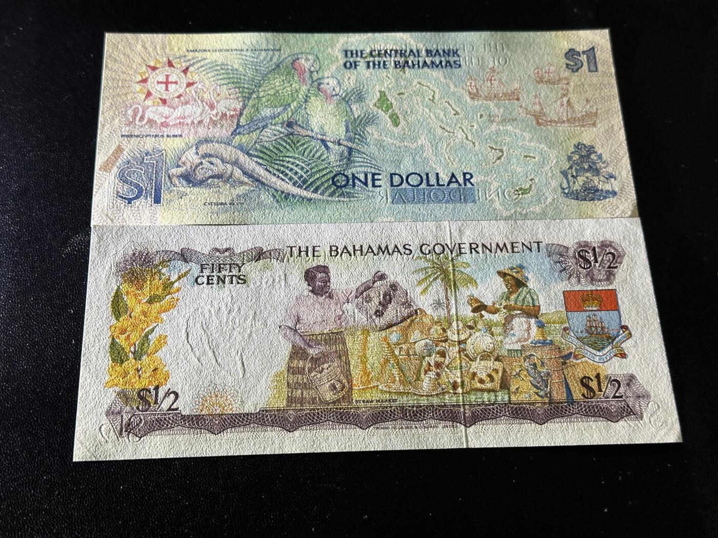 《外钞收藏家》第五百九十一期（畅拍场）（本平台长期征集拍品、欢迎藏友们联系合作）