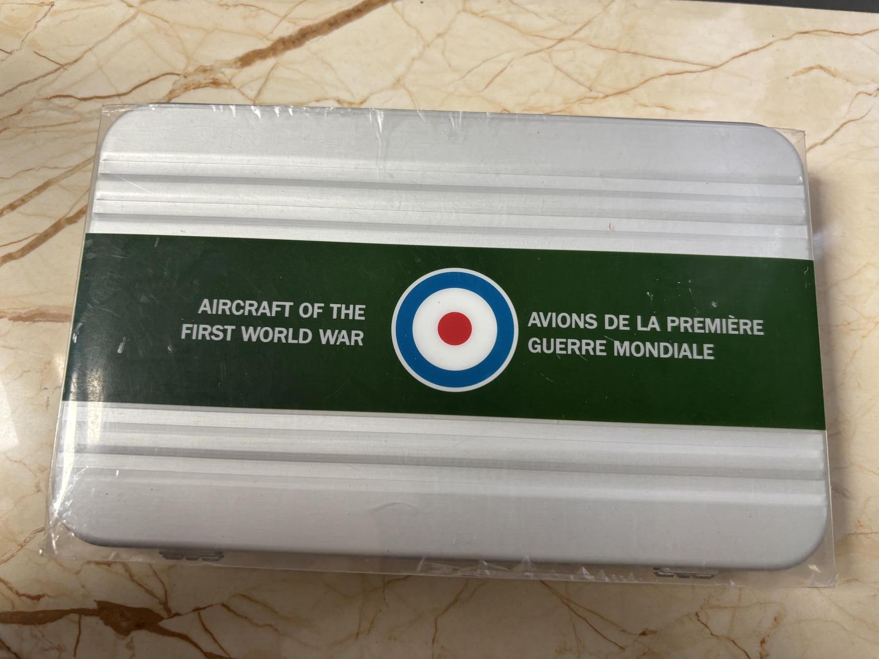 第184期拍卖 加拿大2016年一战飞机系列1盎司纪念彩色银币3枚套带盒只带一张证书，9999银，1盎司*3.发行7500套银价1293