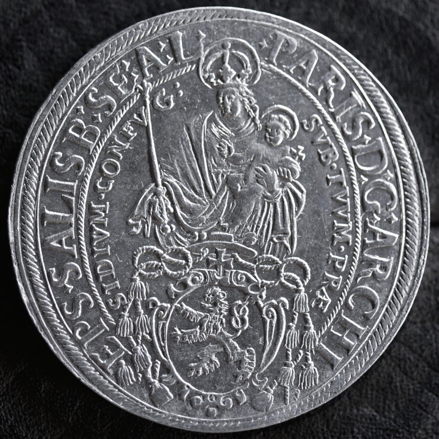 【良泉】【2025年最后一场】12月18日晚19.30点开拍！188组【直播场】西方古代钱币、丝路杂项、印章！ 【藏家出品B】1623年【近未流通】【萨尔茨堡】圣母抱子主教大泰勒，状态细节均一流，28.88克