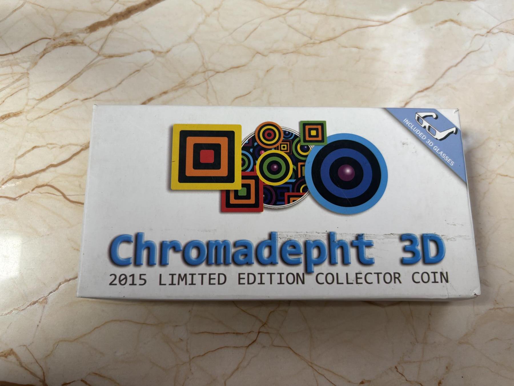 第184期拍卖 纽埃2015年革命性的3D技术1盎司纪念彩银币配眼镜，999银，发行699枚