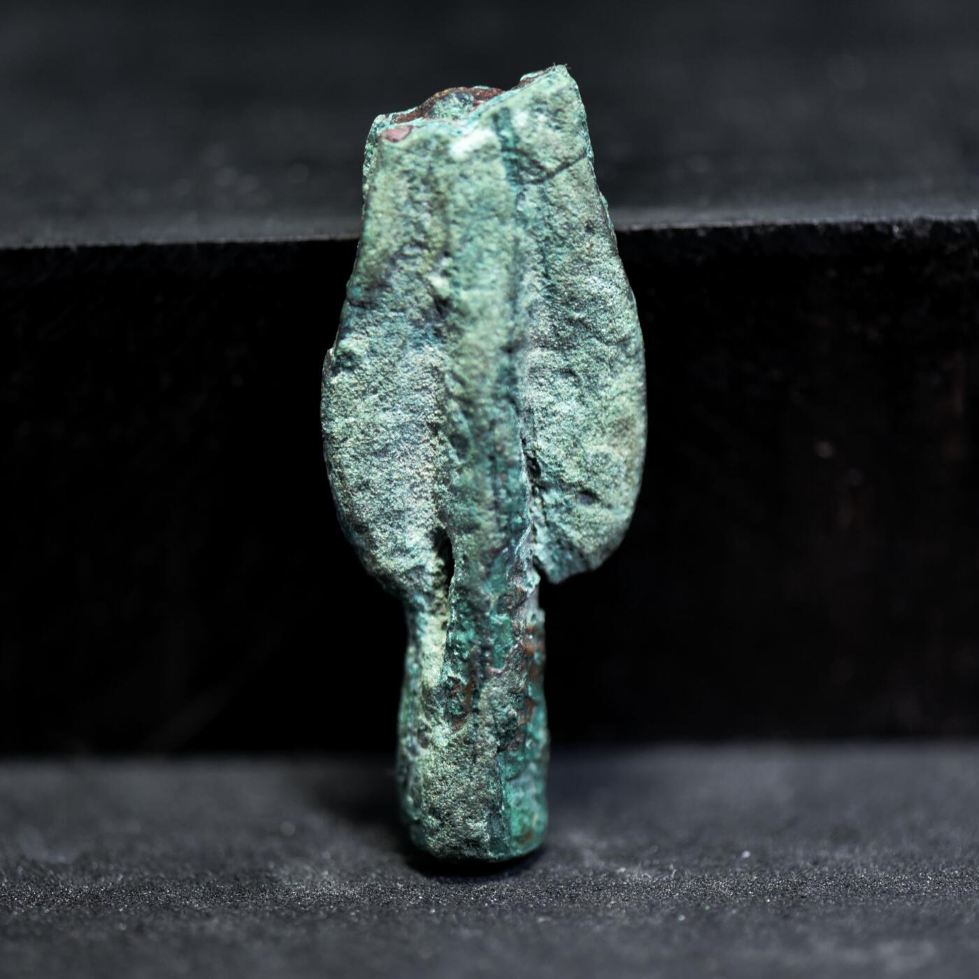 【良泉】【2025年最后一场】12月18日晚19.30点开拍！188组【直播场】西方古代钱币、丝路杂项、印章！ 公元前一千纪【伊朗】卢里斯坦(Lorestan)礼器青铜矛头