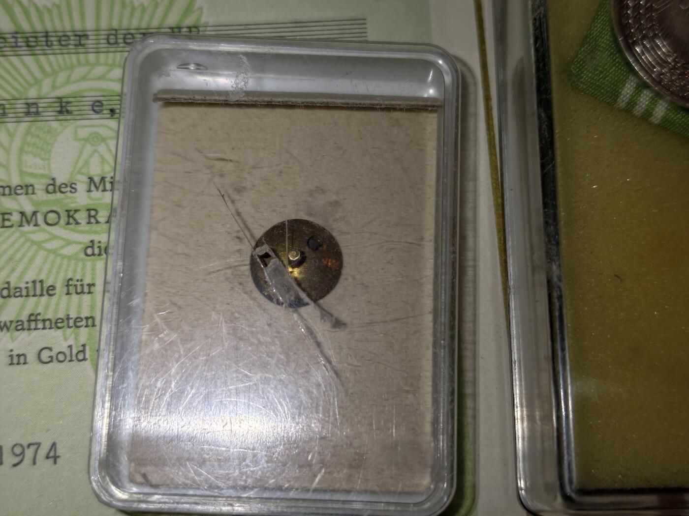 凯旋世界勋赏（第20期）（欢迎送拍）（对拍品有疑问请询问客服，不接受到手刀，出价默认拍品品相。请认真阅读拍卖规则！出价默认已认可！）（收到货请录制开箱视频，无视频概不处理问题。） DDR大套章东德