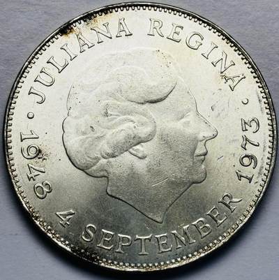 文馨钱币收藏第 283 场，【大雪鉴珍，寒英缀金】金银纪念币精品场，诚邀您的参与【长期接代拍品】 - 原光品相 1973 年荷兰朱莉安娜女王登基 25 周年 10 盾纪念大银币，25 克 720 高银，独年份