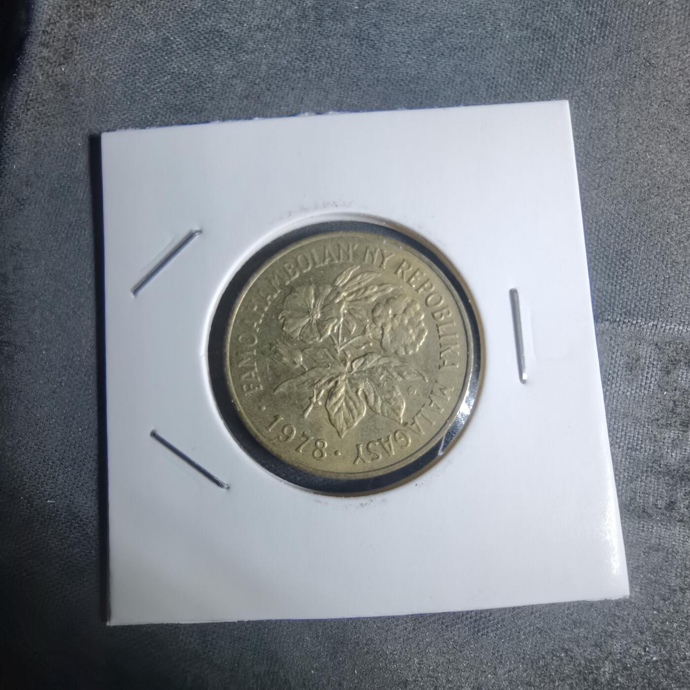 沼泽如烟--第920场 马达加斯加1978年20法郎