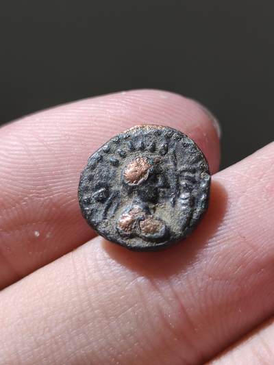 星盘世界钱币十二月六日古典币专场 - 贵霜帝国无名王威马塔克图一德拉科马小铜币，这种小铜币好品难得