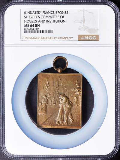 【俄甄集藏】2025年(045)12-03 星期三 晚 19:30 全场包邮 - 法国19世纪圣吉勒工人住房与户主机构委员会纪念方形大铜章，NGC MS64，尺寸：55mm x 45mm（不含圈挂环），新艺术运动时期风格，简约大气而精美，著名设计师伊波利特·勒菲弗尔作品，顶级品相