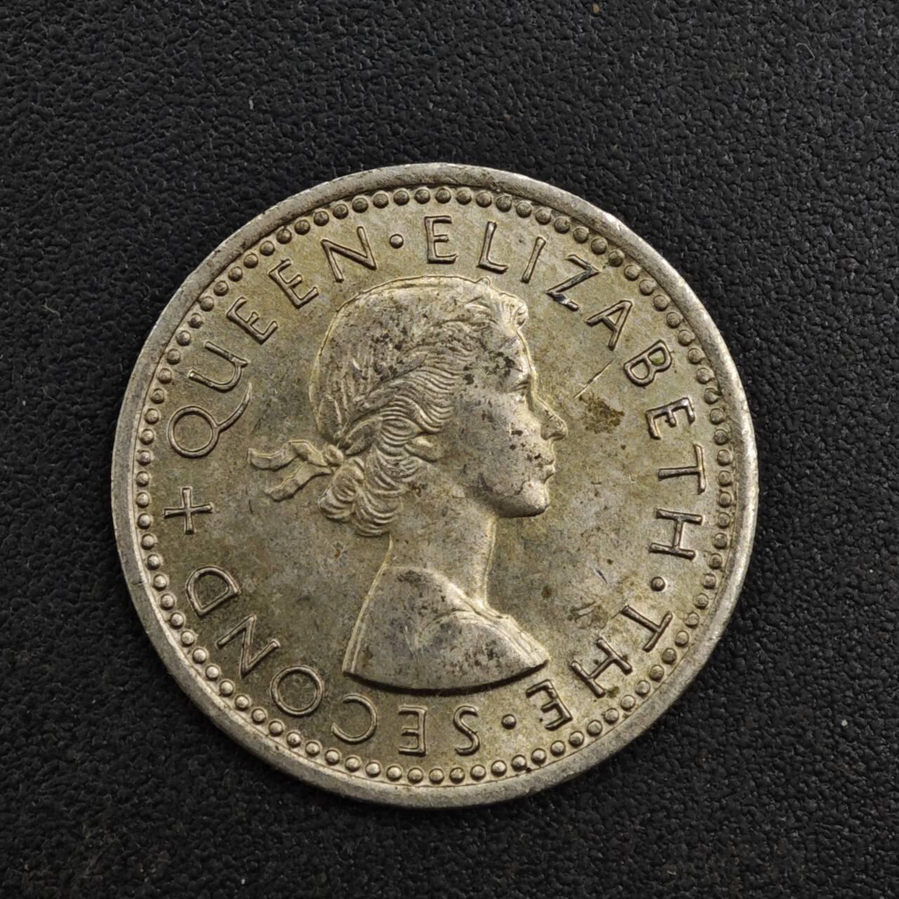 【淘币小摊】实时拍第八百一十七拍   散币场   满百包邮可预留二周 每周一统一发货   新西兰1963年3便士镍币