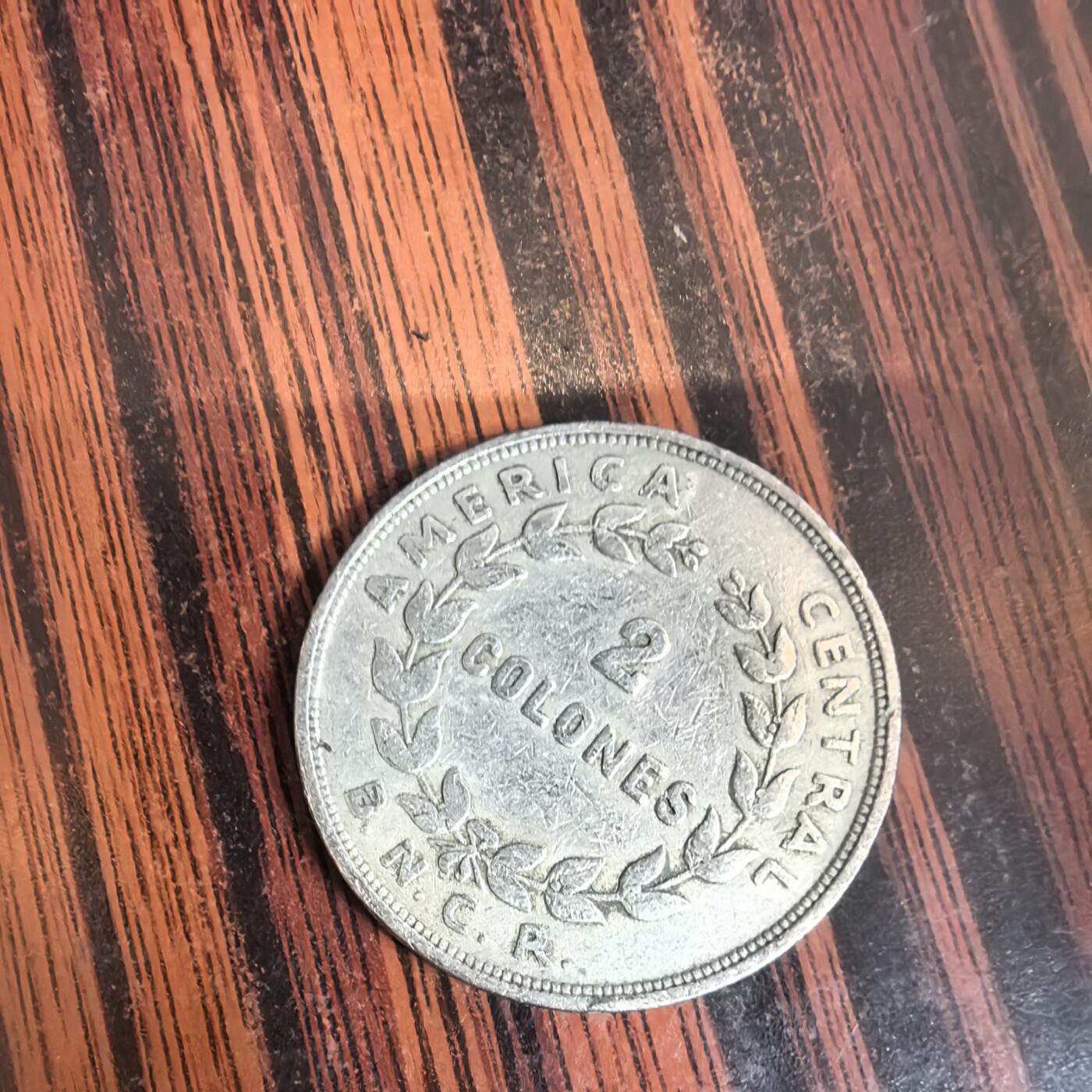 泡泡币外币第三十八场可代拍15038385335微信 歌斯达里加。