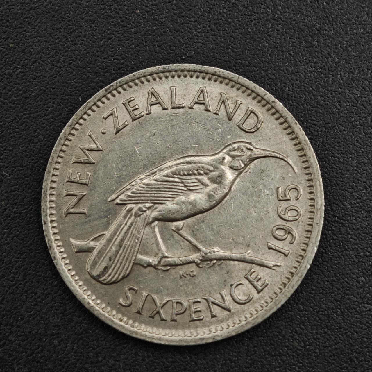 【淘币小摊】实时拍第八百一十七拍   散币场   满百包邮可预留二周 每周一统一发货   新西兰1965年6便士镍币