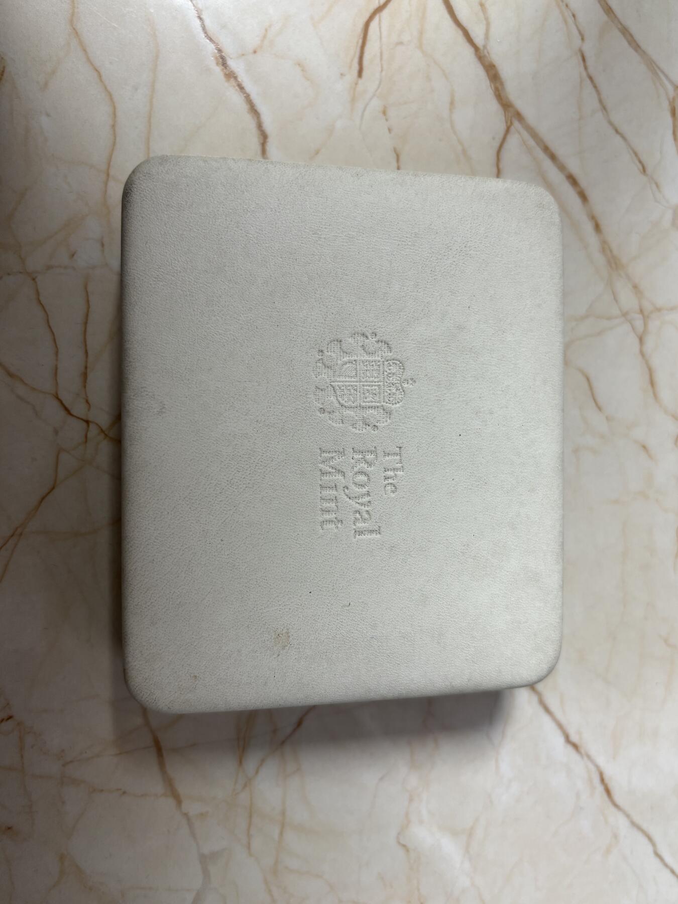 第184期拍卖 奥尔德尼2010年5镑威廉王子订婚精制纪念银币，925银，28.28克，38.61毫米，25000枚，没有外面纸套，银价362