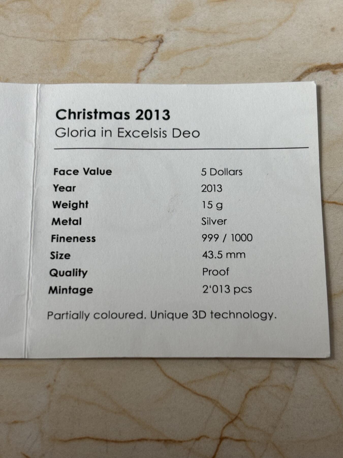 第184期拍卖 库克2013年圣诞天使立体五星形精制彩色纪念银币带证书，925银，15克，发行2013枚，有氧化