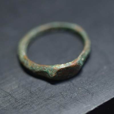 【良泉】【2025年最后一场】12月18日晚19.30点开拍！188组【直播场】西方古代钱币、丝路杂项、印章！ - 【西域】戒指