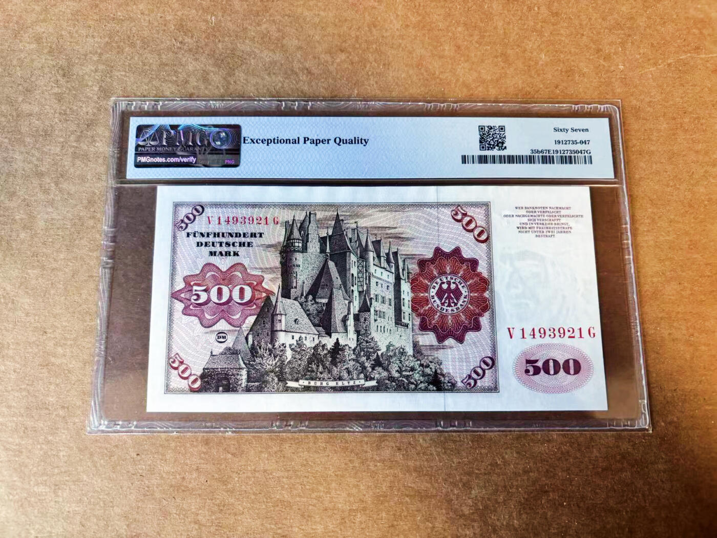 【Blue Auction】世界纸币精拍第758期——18级TOP拍卖/信誉/品质/专业/高效💫  德国 1977年500马克 PMG67EPQ 高分 经典大副 正面德国画家汉斯•马勒的作品《男子肖像画》 顶级雕刻 背面艾芝古堡