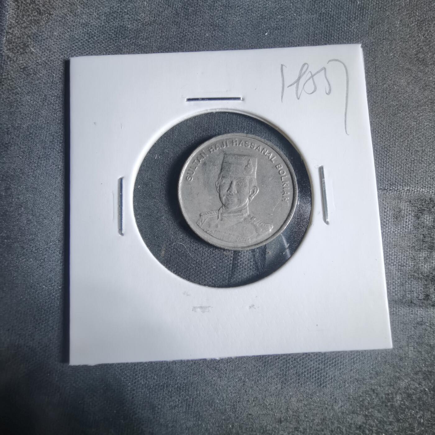 沼泽如烟--第919场 文莱2002年十分