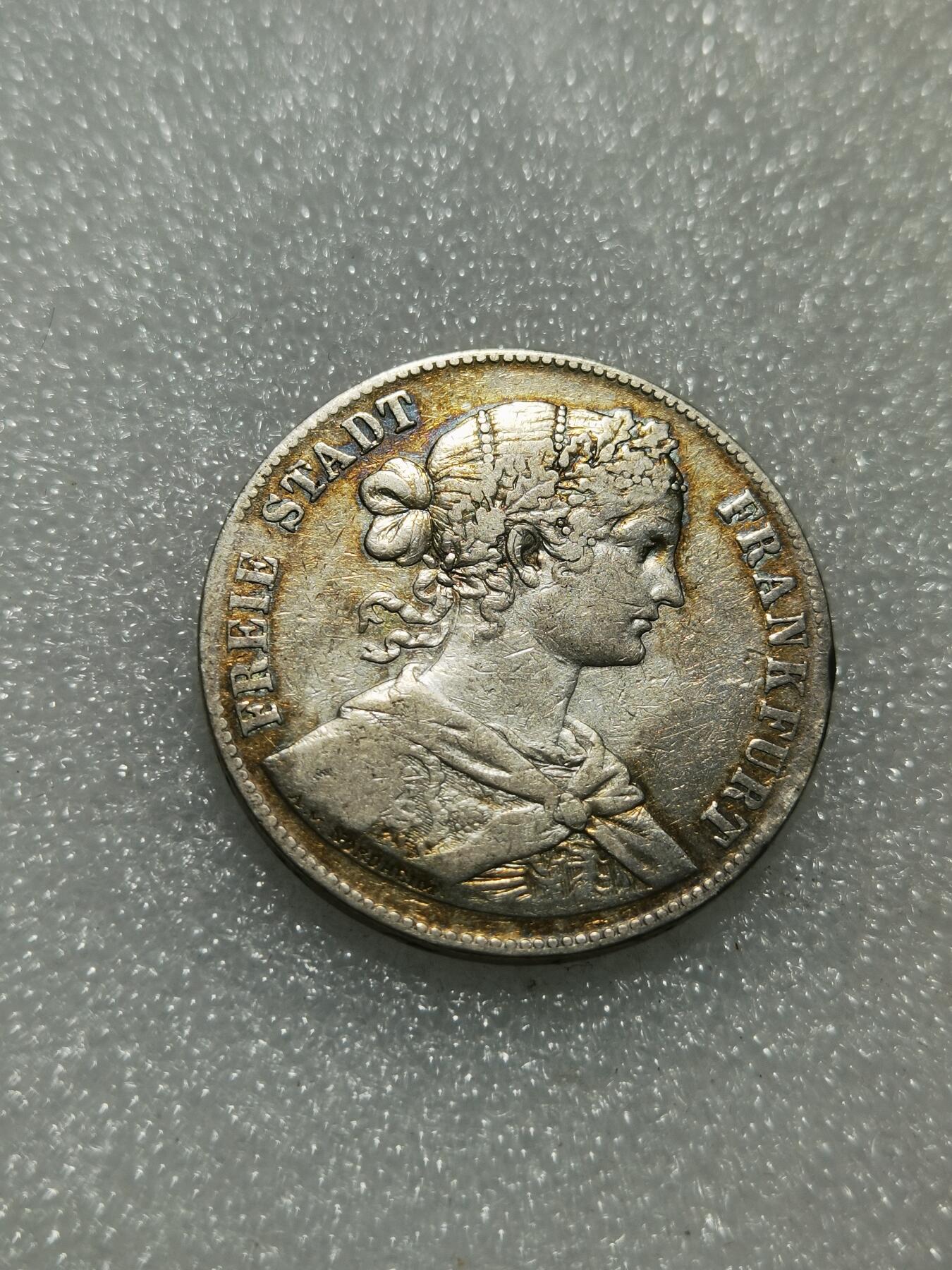 天下钱庄专场欢迎参拍 法兰克福少女1泰勒银币