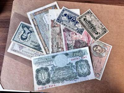 【Blue Auction】世界纸币精拍第758期——18级TOP拍卖/信誉/品质/专业/高效💫 - 【一组9张】多国纸币一组 品相如图