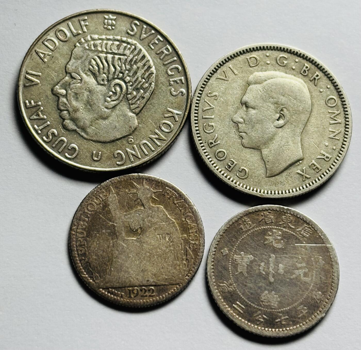 文馨钱币收藏第 283 场，【大雪鉴珍，寒英缀金】金银纪念币精品场，诚邀您的参与【长期接代拍品】 瑞典 1 克朗银币，英国 1 先令银币，法属坐洋 10 分银币，光绪元宝小龙毫银币 4 枚