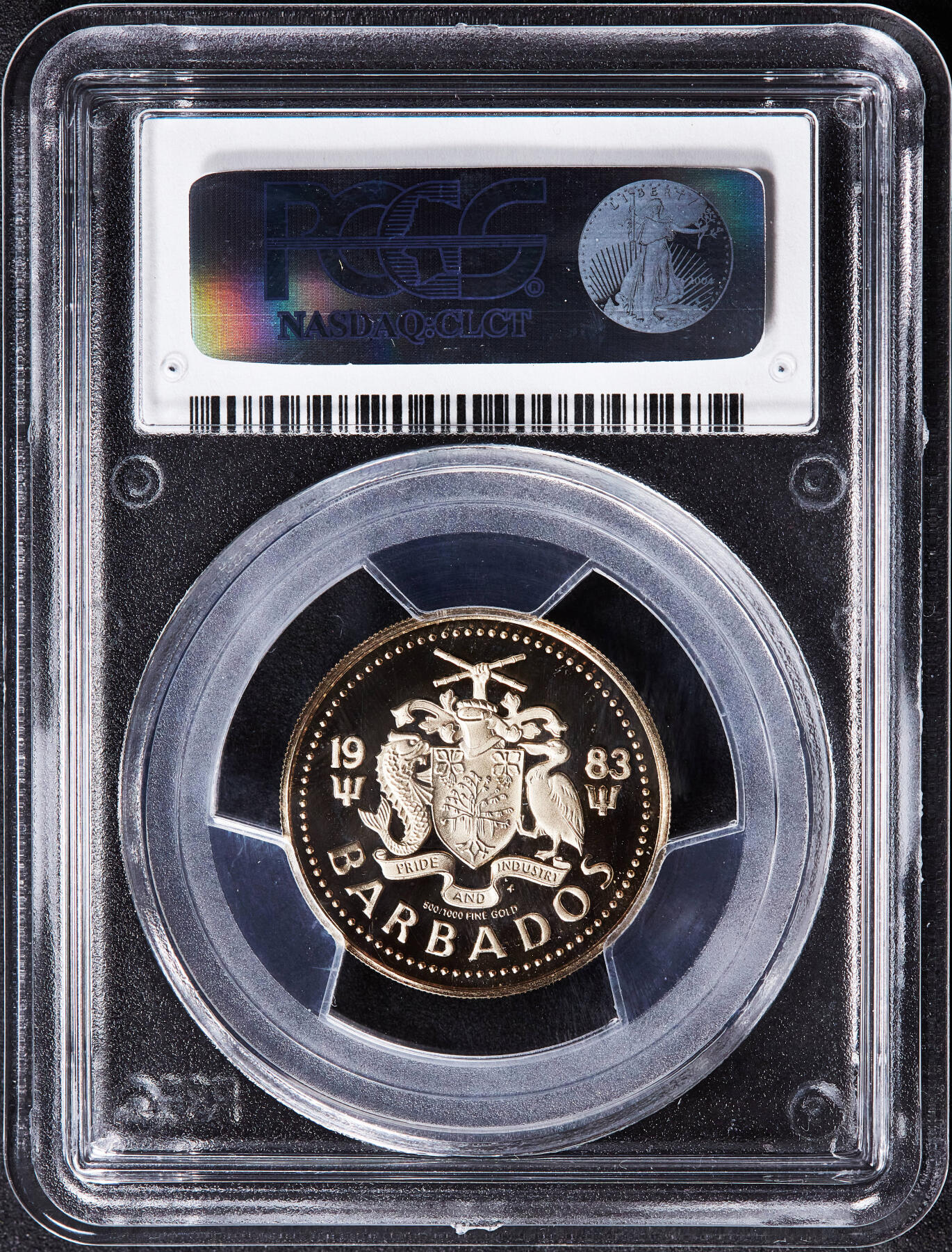 【俄甄集藏】2025年(045)12-03 星期三 晚 19:30 全场包邮 巴巴多斯1983年海神100元精制金币，PCGS PR69DC，重6.21克，50%金，发行量484枚，富兰克林造币厂出品，稀有名誉品种