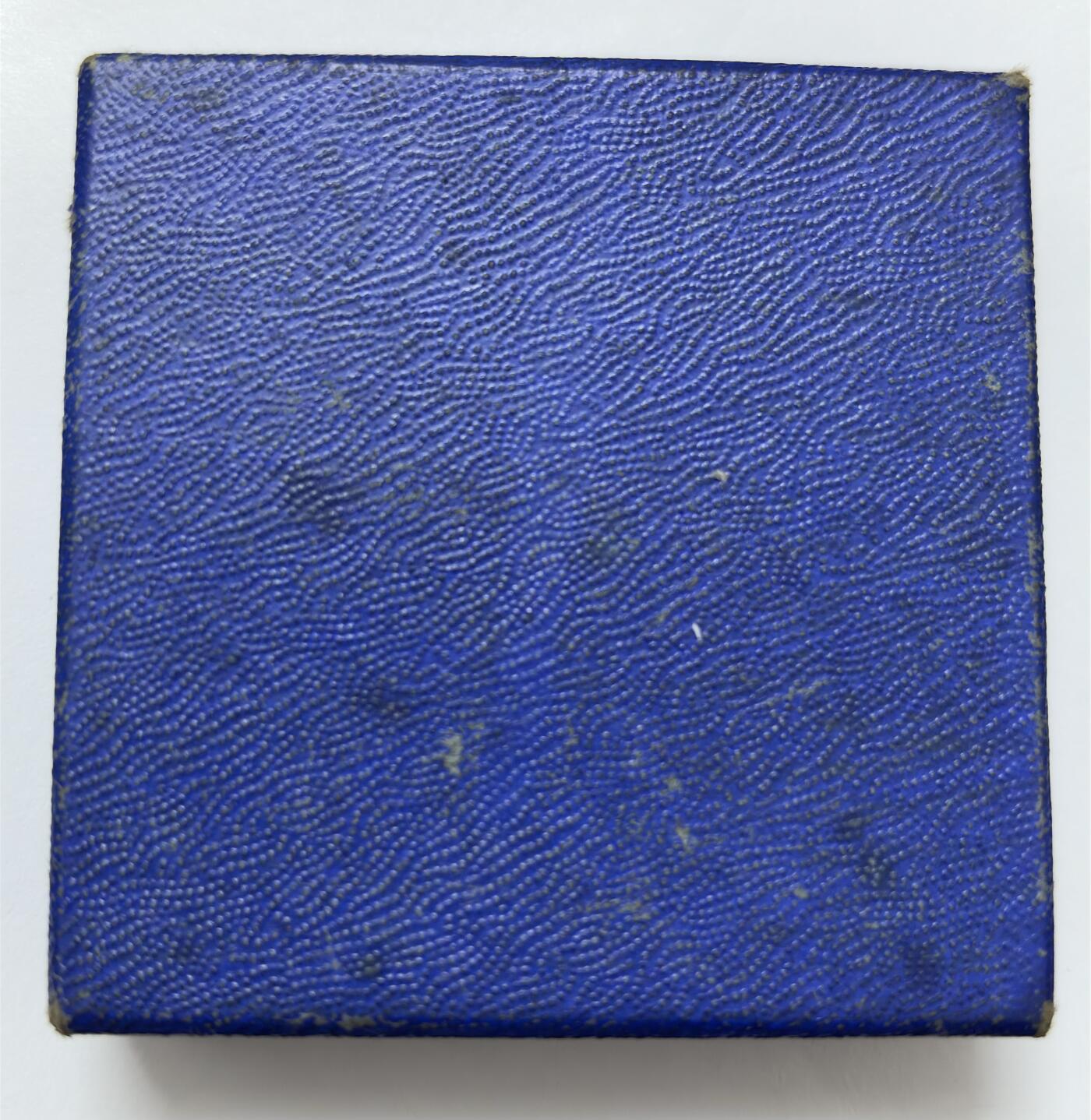 文馨钱币收藏第 283 场，【大雪鉴珍，寒英缀金】金银纪念币精品场，诚邀您的参与【长期接代拍品】 少见法国拿破仑高浮雕纪念大铜章，直径 51.8×3.7 重 70 克