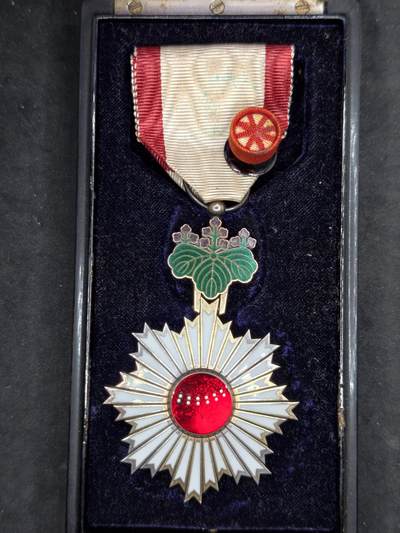 凯旋世界勋赏（第20期）（欢迎送拍）（对拍品有疑问请询问客服，不接受到手刀，出价默认拍品品相。请认真阅读拍卖规则！出价默认已认可！）（收到货请录制开箱视频，无视频概不处理问题。） - 五旭带盒带略