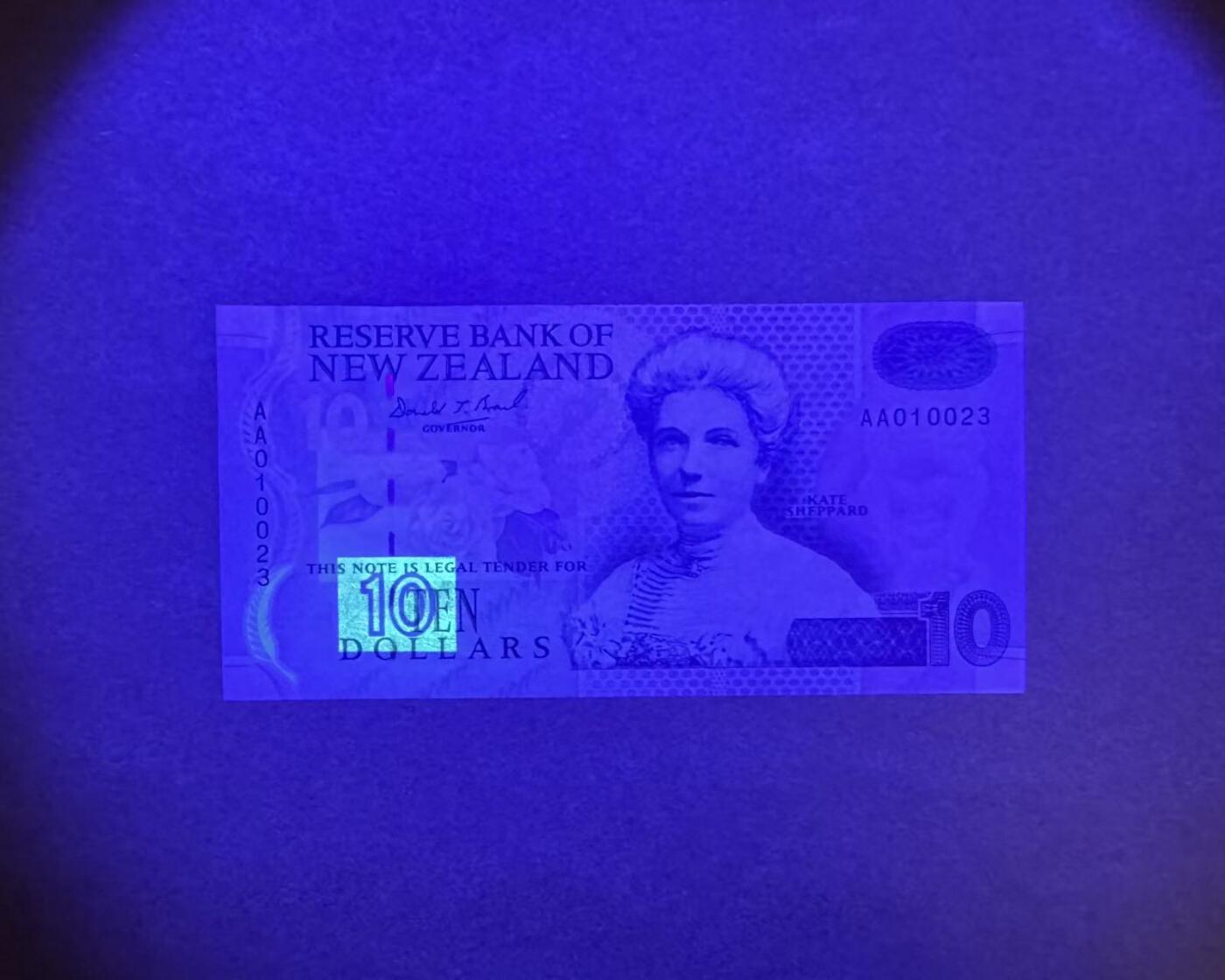 【Blue Auction】世界纸币精拍第758期——18级TOP拍卖/信誉/品质/专业/高效💫 【AA冠无47】新西兰 纸质版 10元 全新UNC