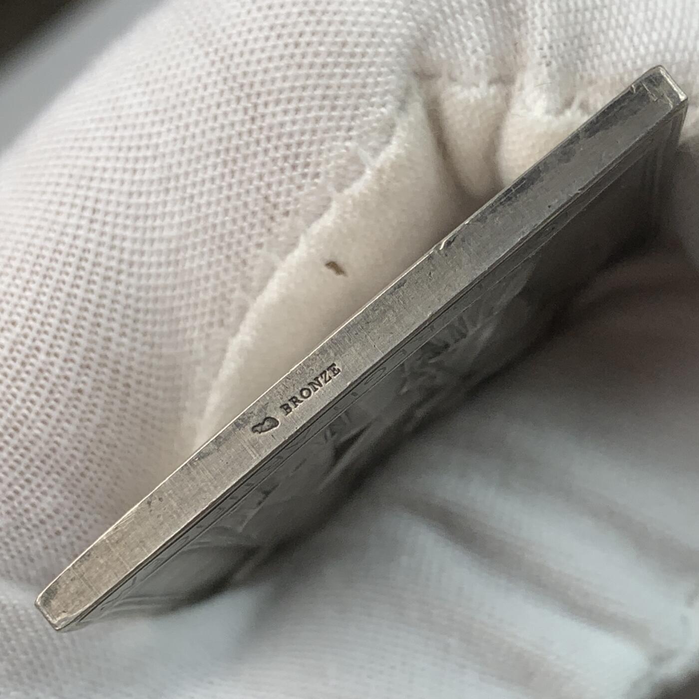 掌中浮雕-藏着的欧洲第044场 1892年法国镀银铜章， 43.4x59.4mm，O.roty雕刻，纪念医学家 L. A. Collin。