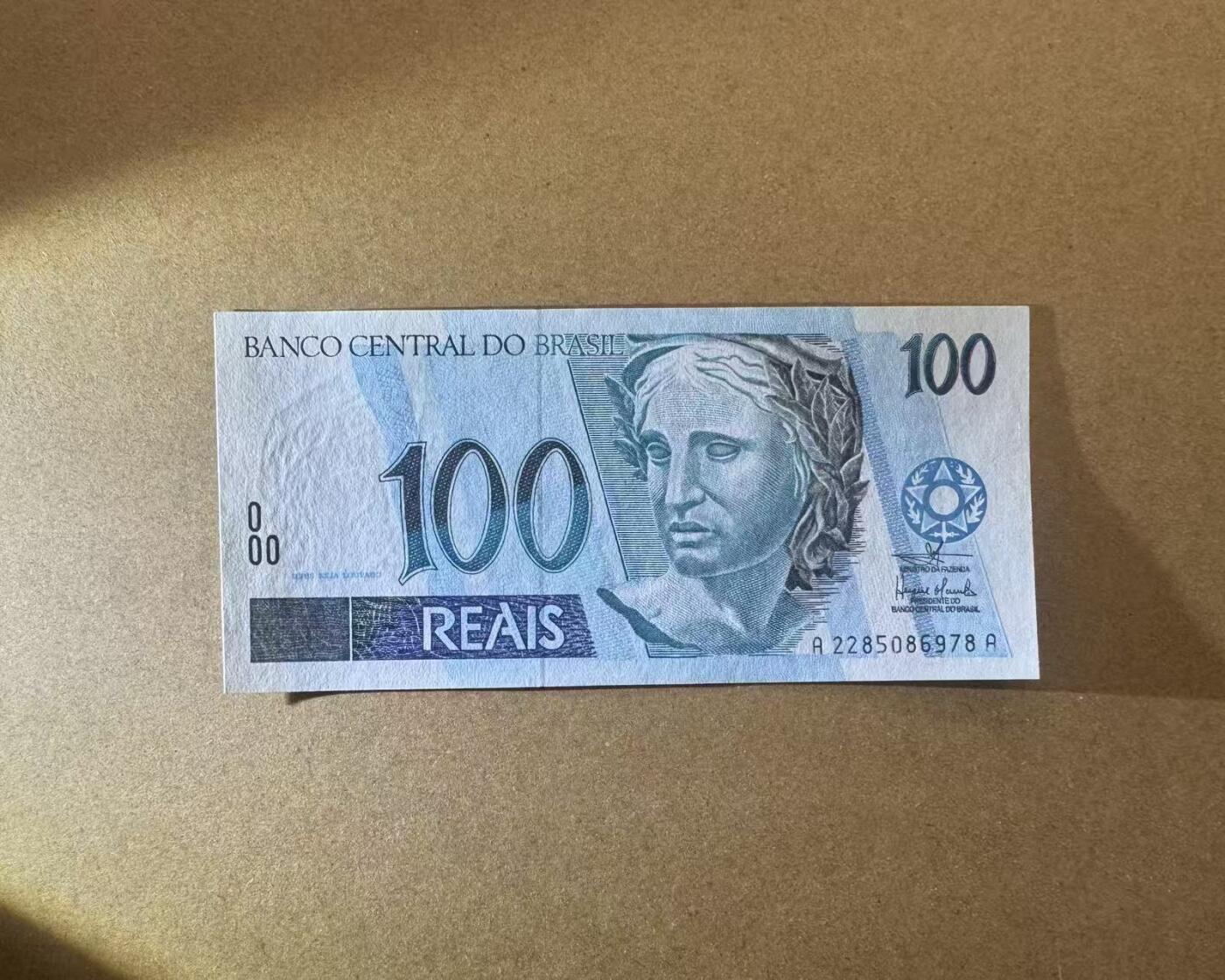 【Blue Auction】世界纸币精拍第758期——18级TOP拍卖/信誉/品质/专业/高效💫 【AA冠】巴西 100雷亚尔 全新UNC