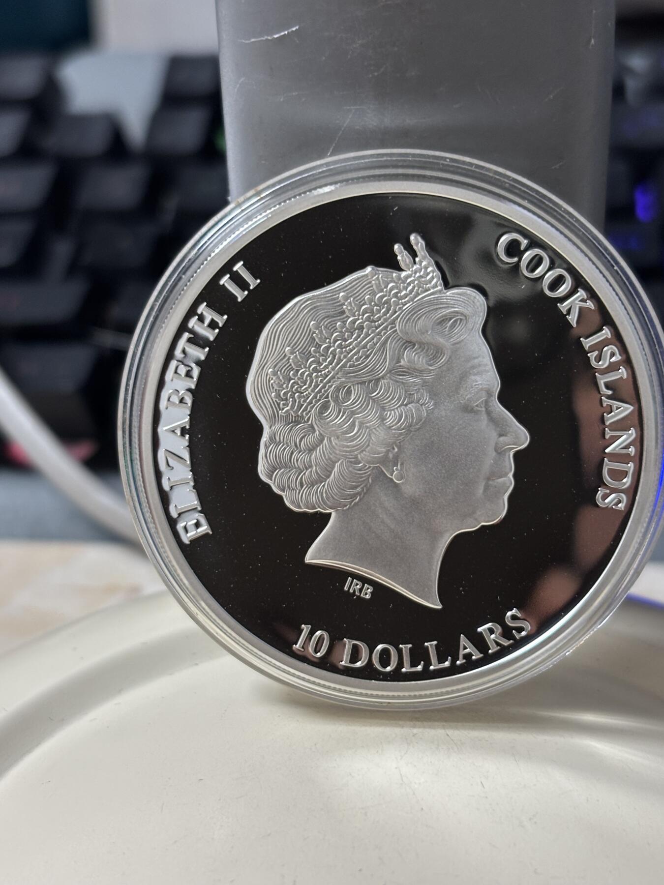 第184期拍卖 库克2014纳米系列三海底世界镶嵌纳米芯片彩银币带证书，925银，50克，发行1000枚