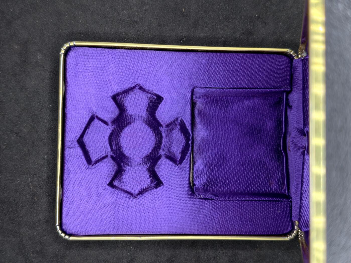 凯旋世界勋赏（第20期）（欢迎送拍）（对拍品有疑问请询问客服，不接受到手刀，出价默认拍品品相。请认真阅读拍卖规则！出价默认已认可！）（收到货请录制开箱视频，无视频概不处理问题。）