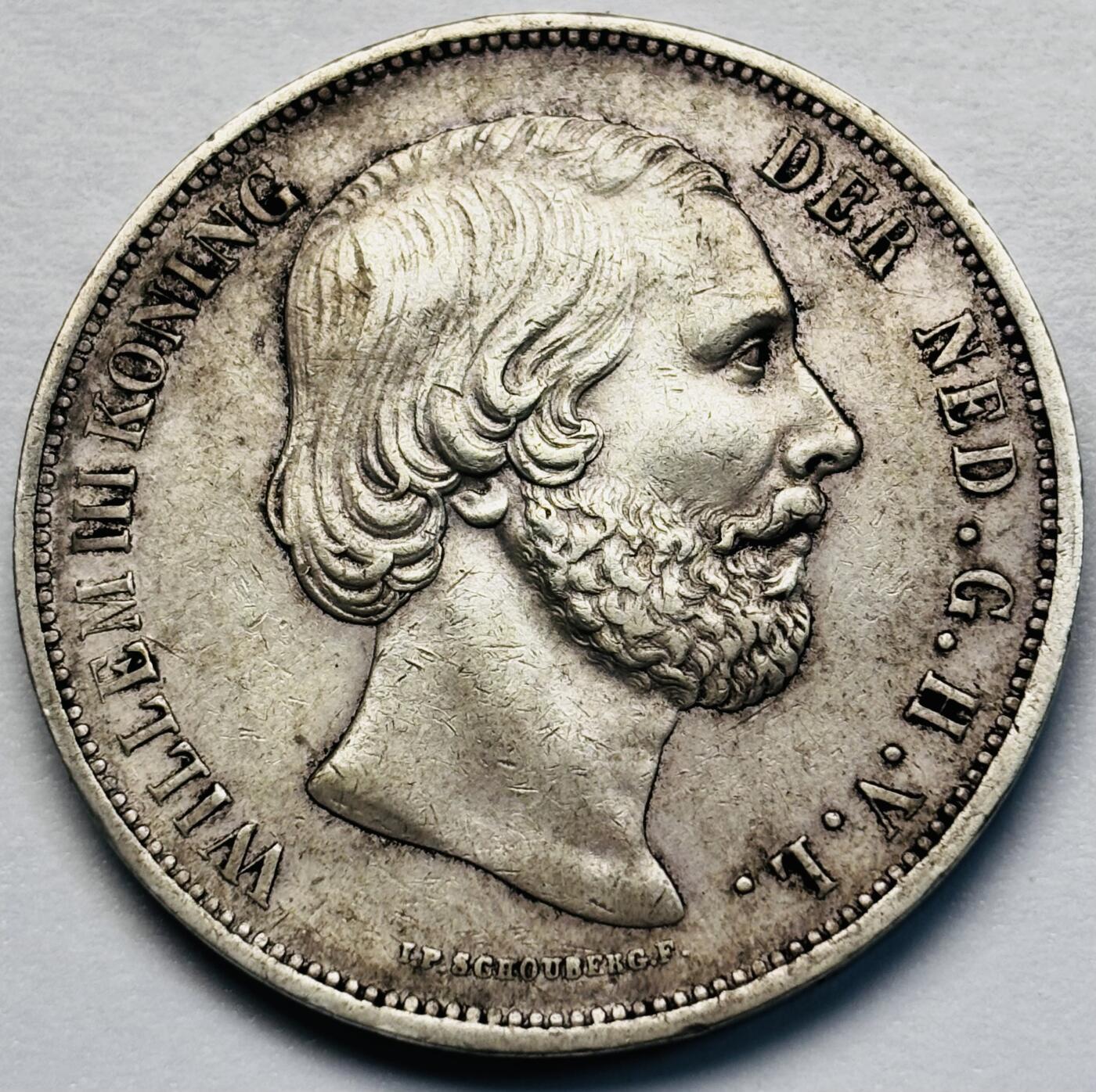 文馨钱币收藏第 283 场，【大雪鉴珍，寒英缀金】金银纪念币精品场，诚邀您的参与【长期接代拍品】 少见好品 1870 年荷兰威廉三世 2.5 盾大银币，彩光包浆均匀