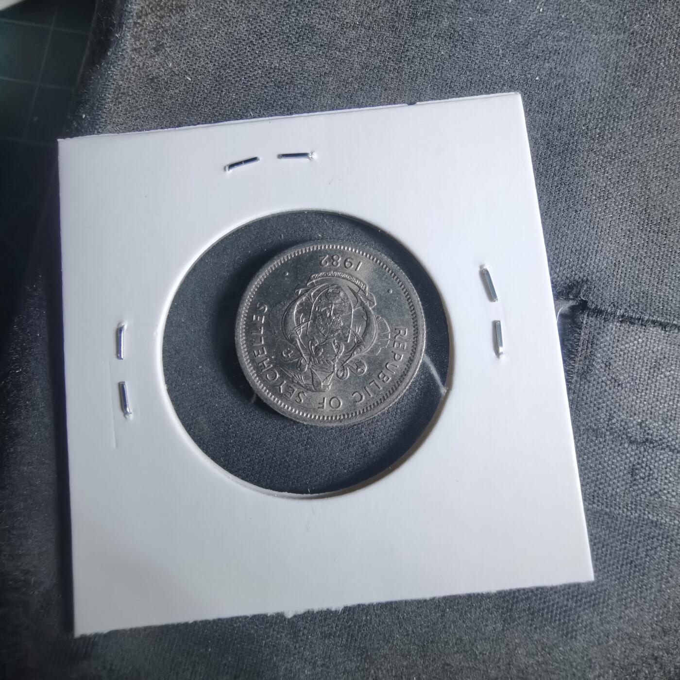 沼泽如烟--第919场 塞舌尔1982年25分