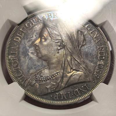 博洋堂世界钱币拍卖第150期（全场包邮） NGC PF64 英国1893年维多利亚女王精制披纱马剑 英系经典品种，越来越少见，该枚底板、彩、状态、细节都很不错，值得终藏；