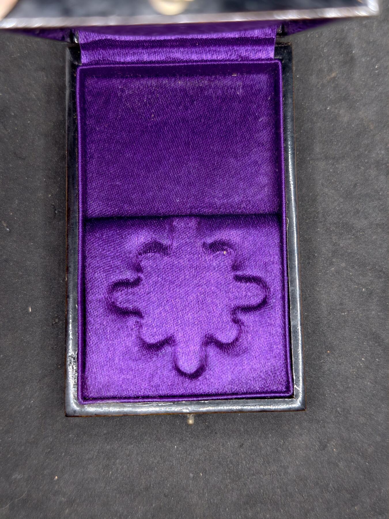 凯旋世界勋赏（第20期）（欢迎送拍）（对拍品有疑问请询问客服，不接受到手刀，出价默认拍品品相。请认真阅读拍卖规则！出价默认已认可！）（收到货请录制开箱视频，无视频概不处理问题。） 七瑞盒子