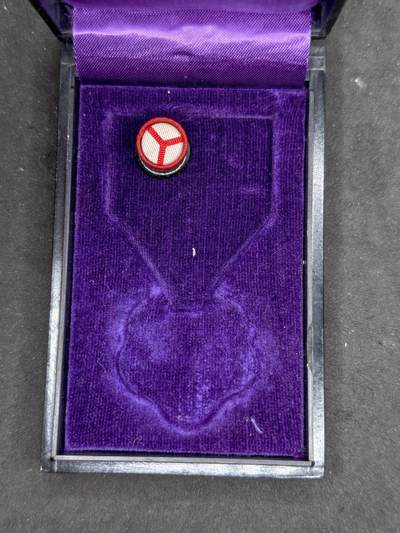 凯旋世界勋赏（第20期）（欢迎送拍）（对拍品有疑问请询问客服，不接受到手刀，出价默认拍品品相。请认真阅读拍卖规则！出价默认已认可！）（收到货请录制开箱视频，无视频概不处理问题。） - 桐叶章盒略