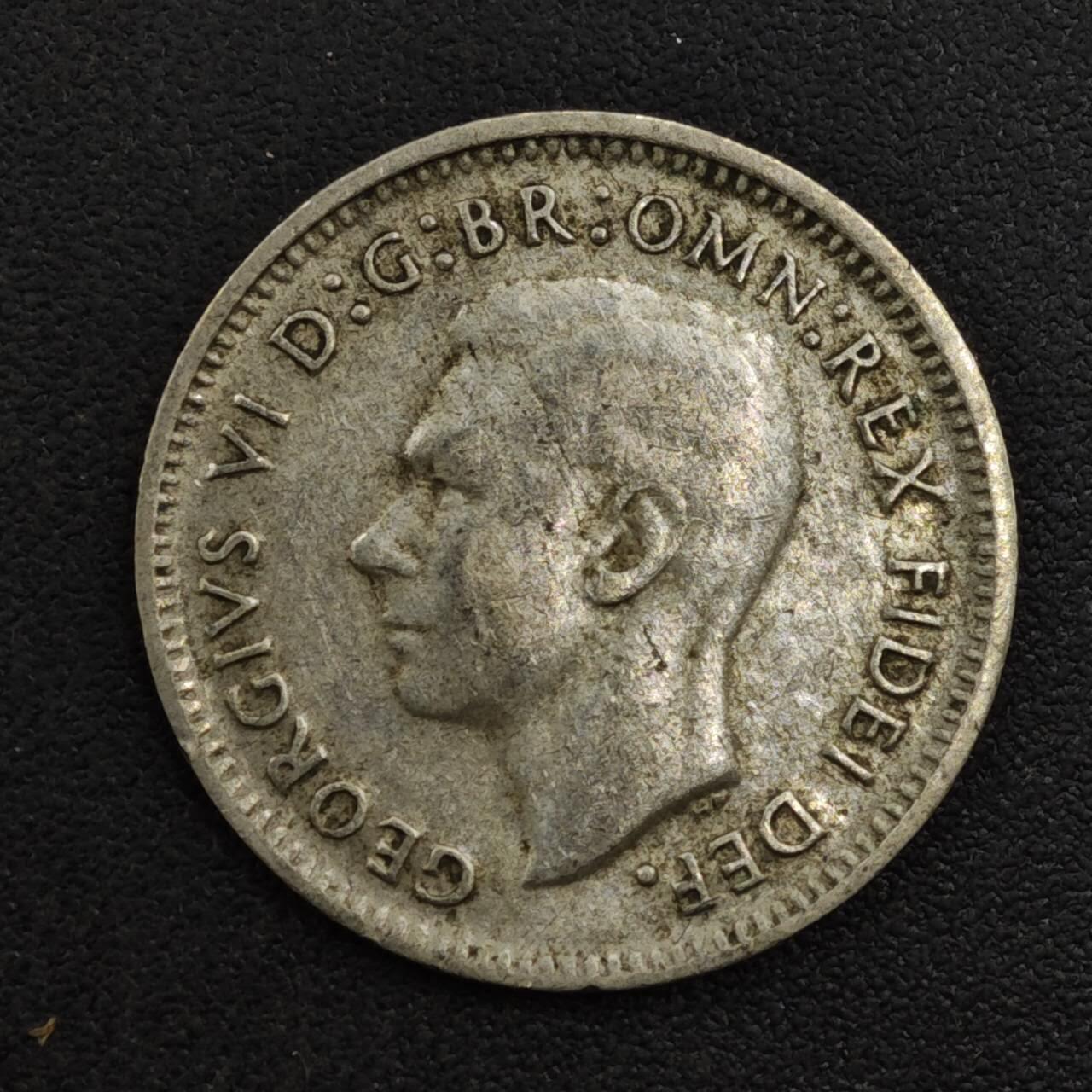 【淘币小摊】实时拍第八百一十七拍   散币场   满百包邮可预留二周 每周一统一发货   澳大利亚1952年乔治六世3便士银币