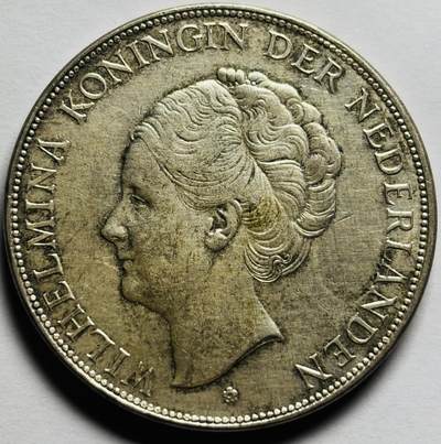 文馨钱币收藏第 283 场，【大雪鉴珍，寒英缀金】金银纪念币精品场，诚邀您的参与【长期接代拍品】 - 1931 年荷兰威廉明娜女王 2.5 盾大银币