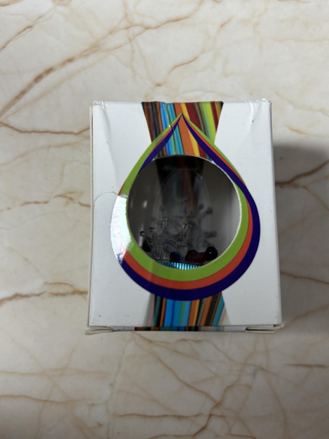 第184期拍卖 加拿大2022年镶嵌穆拉诺玻璃刺猬彩色枫叶纪念银币，9999银，1盎司，发行500枚