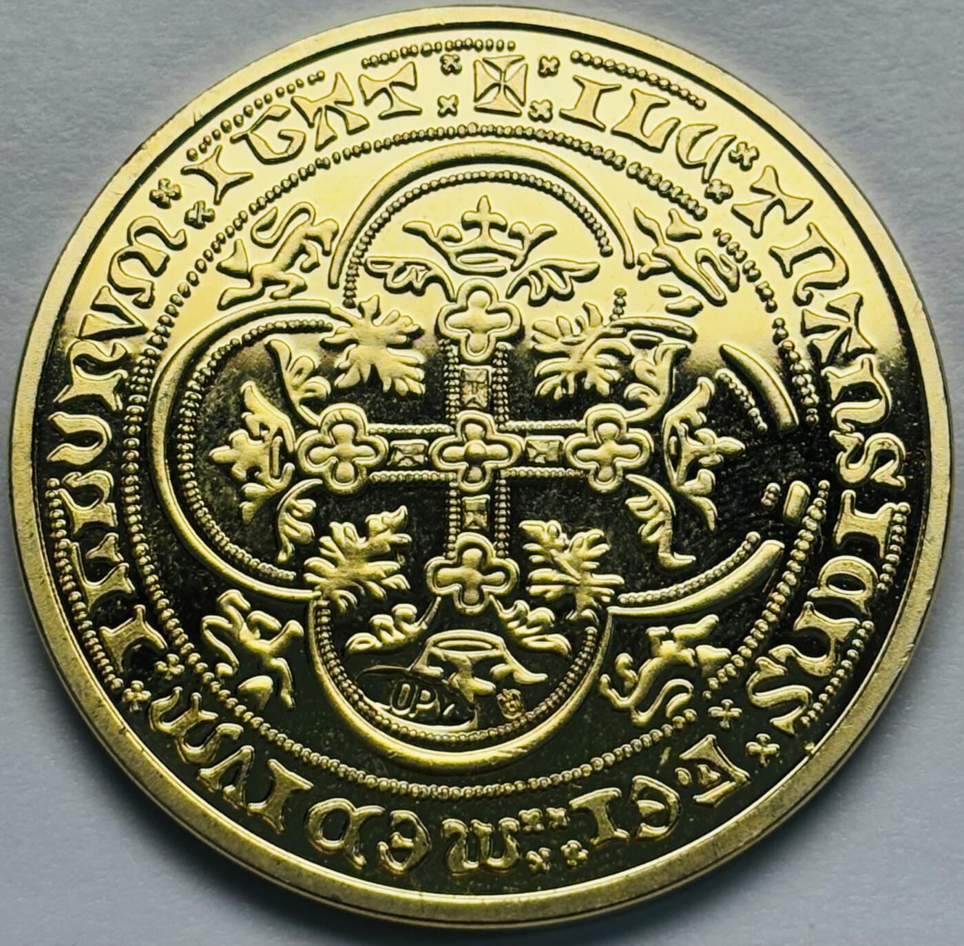 文馨钱币收藏第 283 场，【大雪鉴珍，寒英缀金】金银纪念币精品场，诚邀您的参与【长期接代拍品】 英国皇家狮徽纪念章