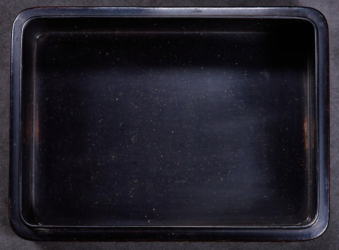 【俄甄集藏】2025年(045)12-03 星期三 晚 19:30 全场包邮 日本大正时期松竹梅鹤簪花纯银镶嵌竹编红木古董首饰盒，四吉祥物象征着长寿、吉祥、纯洁、高贵，寓意尚佳，做工精良，百年物件保存完好，长：145mm，宽：105mm，高：57mm