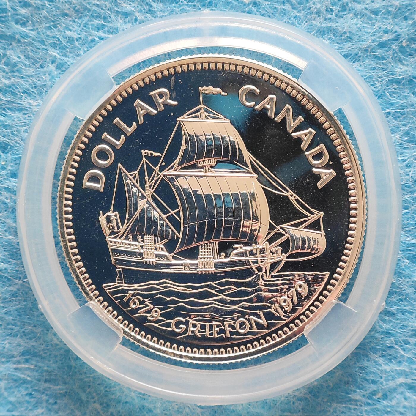 12月2日 🌏全球币章 较少品：1979年，加拿大，格里芬号，1加元，银币，36㎜，23克（非纯银，2025年12月1日国际银价13元/克）强UNC品相