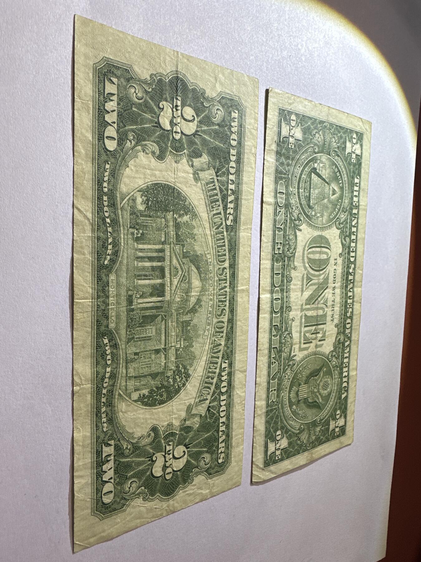 12.5纸币专场 美国早期美元纸币2张 1963年红印2美元AA冠无47