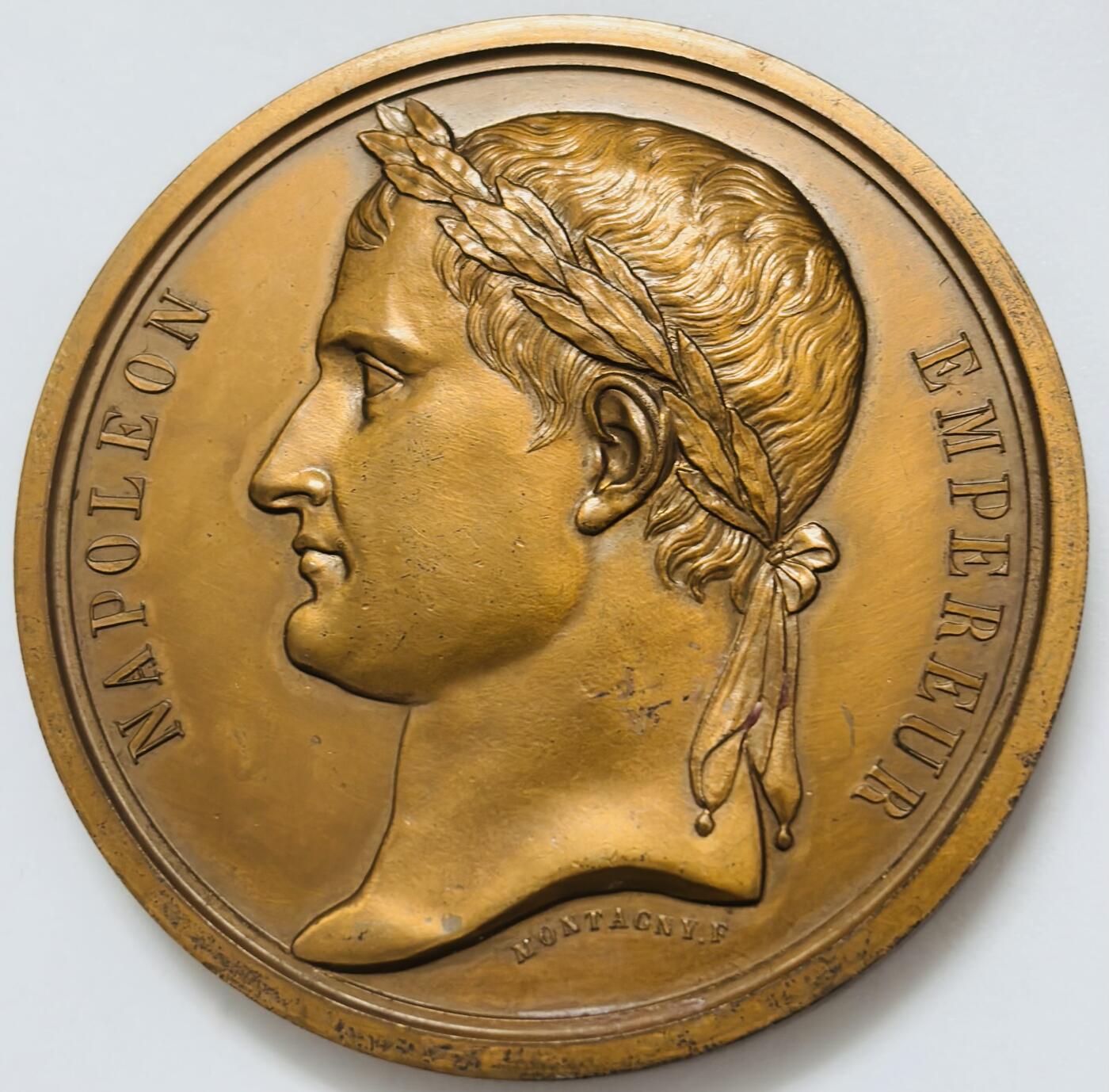 文馨钱币收藏第 283 场，【大雪鉴珍，寒英缀金】金银纪念币精品场，诚邀您的参与【长期接代拍品】 少见法国 1840 年拿破仑高浮雕纪念大铜章，直径 58.8×4.7 重 104.5 克
