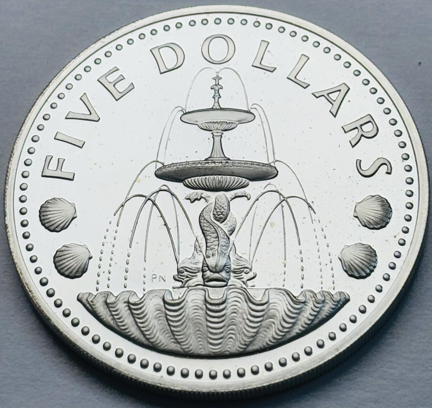 文馨钱币收藏第 283 场，【大雪鉴珍，寒英缀金】金银纪念币精品场，诚邀您的参与【长期接代拍品】 全新 1974 年巴巴多斯 5 元精制大银币，31.1 克 800 高银