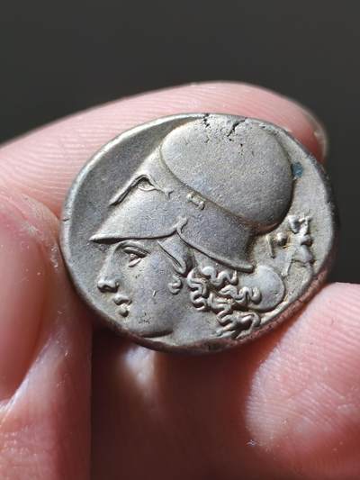 星盘世界钱币十二月六日古典币专场 - 典藏精品重器！古希腊科林斯城邦斯塔特大银币8.54g，正面雅典娜科林斯盔头像，背面双翼飞马珀伽索斯，非常漂亮，难得的品相，干净利索带有令人愉悦的彩色包浆，艺术性极高