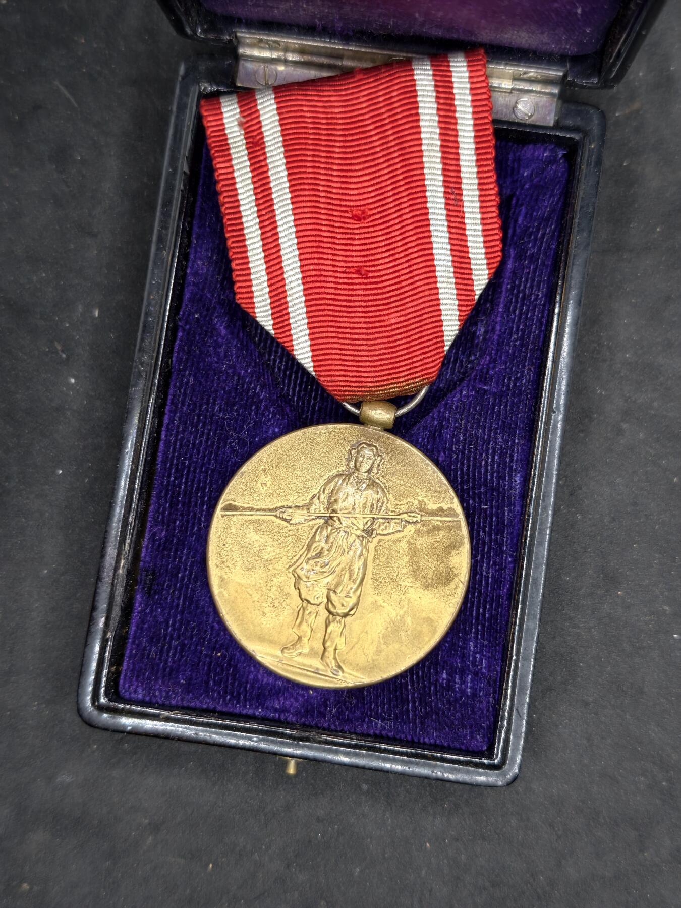 凯旋世界勋赏（第20期）（欢迎送拍）（对拍品有疑问请询问客服，不接受到手刀，出价默认拍品品相。请认真阅读拍卖规则！出价默认已认可！）（收到货请录制开箱视频，无视频概不处理问题。） 后镀金一战战捷裸