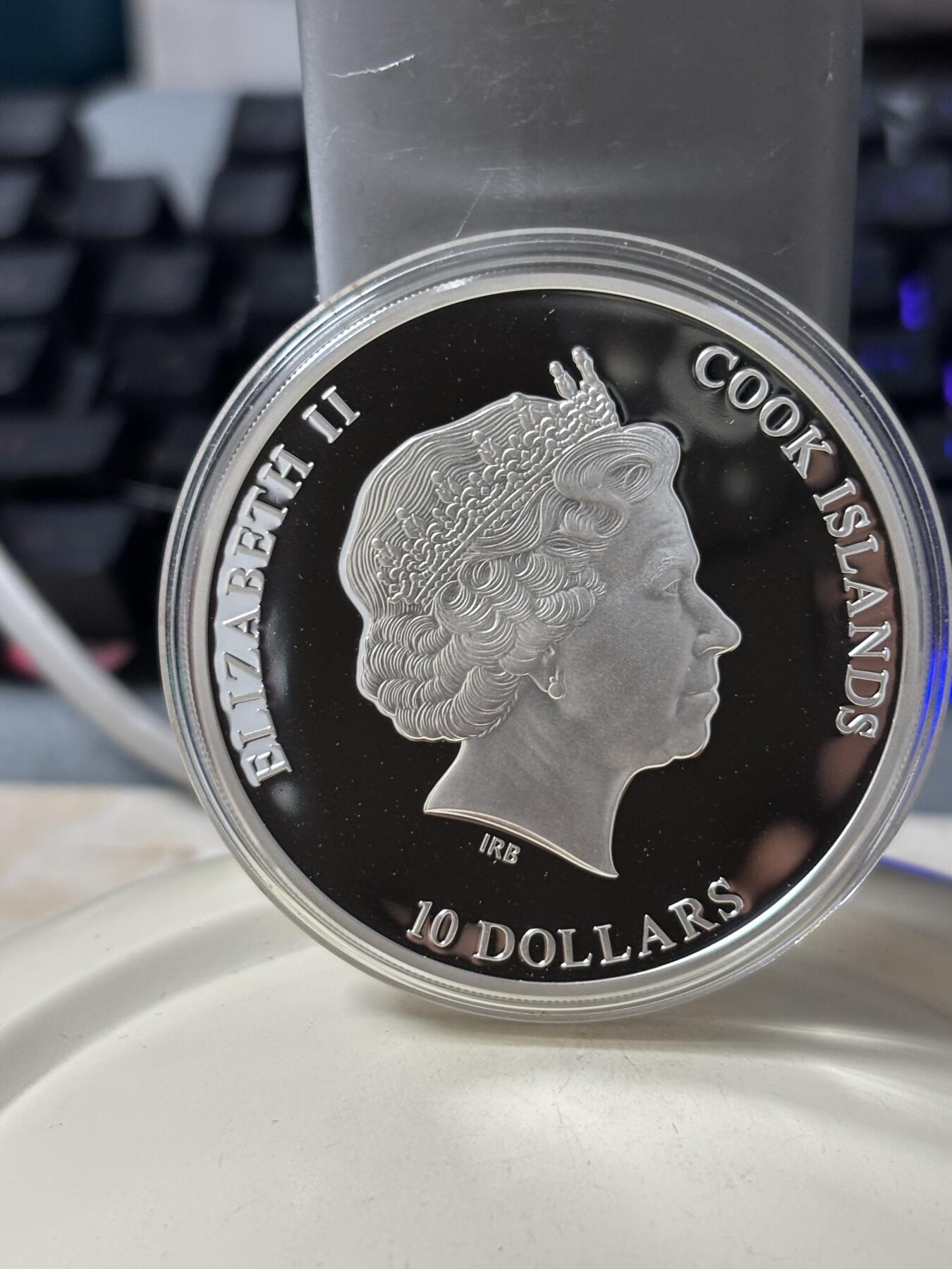 第184期拍卖 库克2014纳米系列三海底世界镶嵌纳米芯片彩银币带证书，925银，50克，发行1000枚