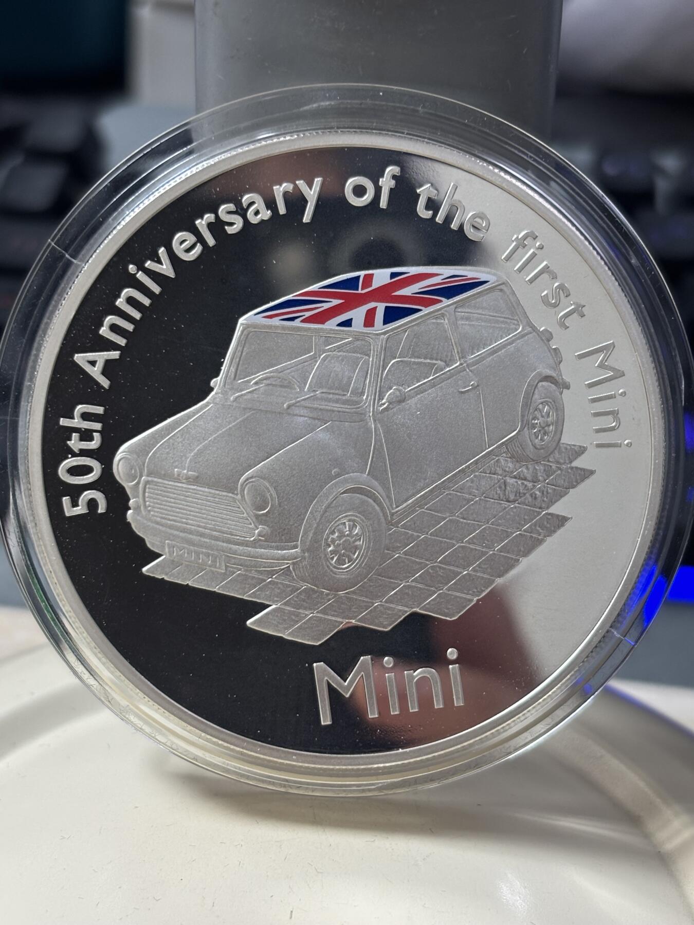 第184期拍卖 奥尔德尼2009年Mini迷你汽车50周年5盎司彩色银币，925银，发行500枚银价1994