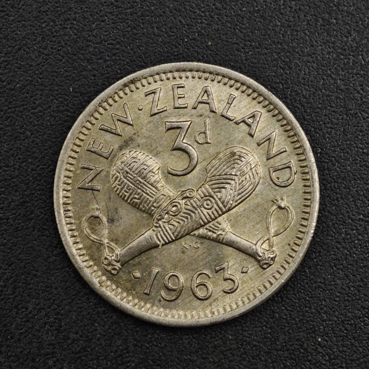 【淘币小摊】实时拍第八百一十七拍   散币场   满百包邮可预留二周 每周一统一发货   新西兰1963年3便士镍币