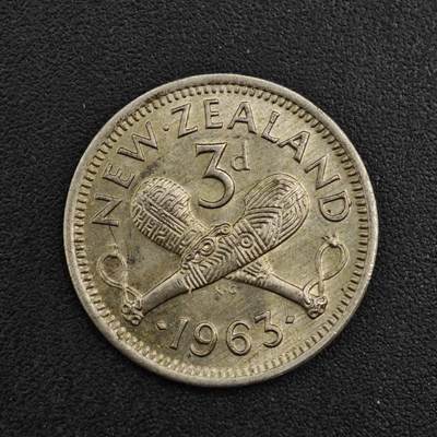 【淘币小摊】实时拍第八百一十七拍   散币场   满百包邮可预留二周 每周一统一发货   - 新西兰1963年3便士镍币