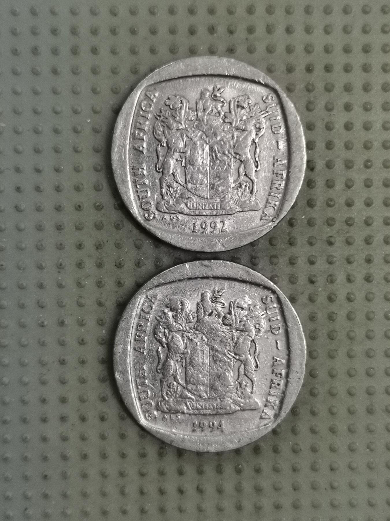 2025年第128场各国散币拍卖（总第128场） 南非1兰特2枚